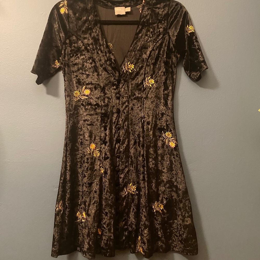 Asos petite Velvet black dress size 2